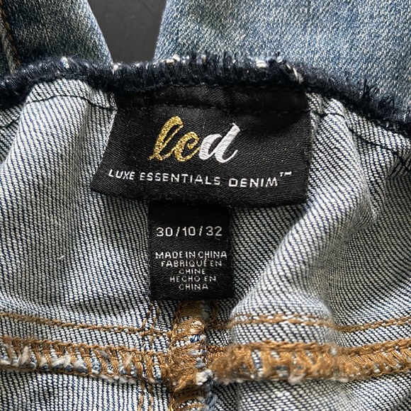 Maternity  Distressed Jeans by Luxe Essentials Sz 10 - Picture 3 of 3